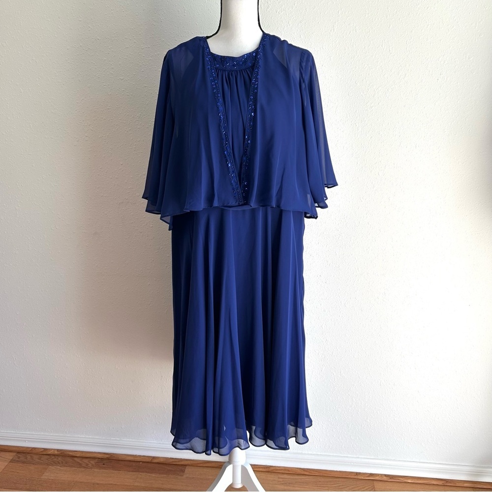 Ignite Evenings Beaded Halter Neck Cocktail Dress Plus Sz 16W Blue Cape Overlay